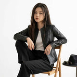 Damen-Lederjacke mit geschwungener Sattelpasse | Premium-Bikerjacke