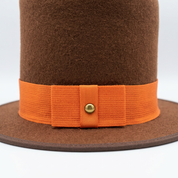 Orange band close-up